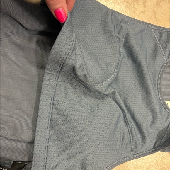 Vuori Plyo racer back tank top Slate Blue Women's size S NWT - Picture 7 of 8